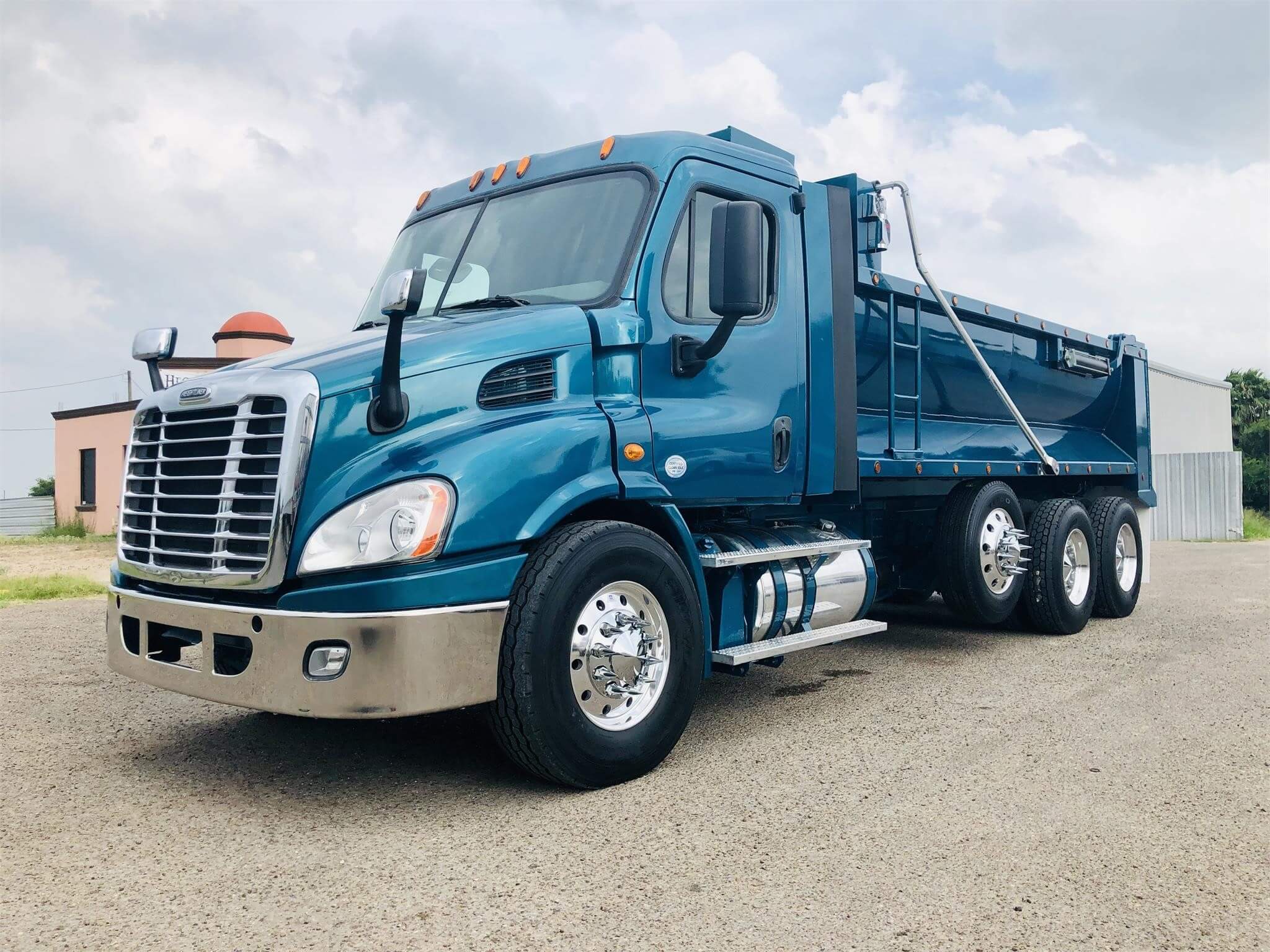 Gallery De Lucio USA Donna, TX Truck & Dump Truck Sales